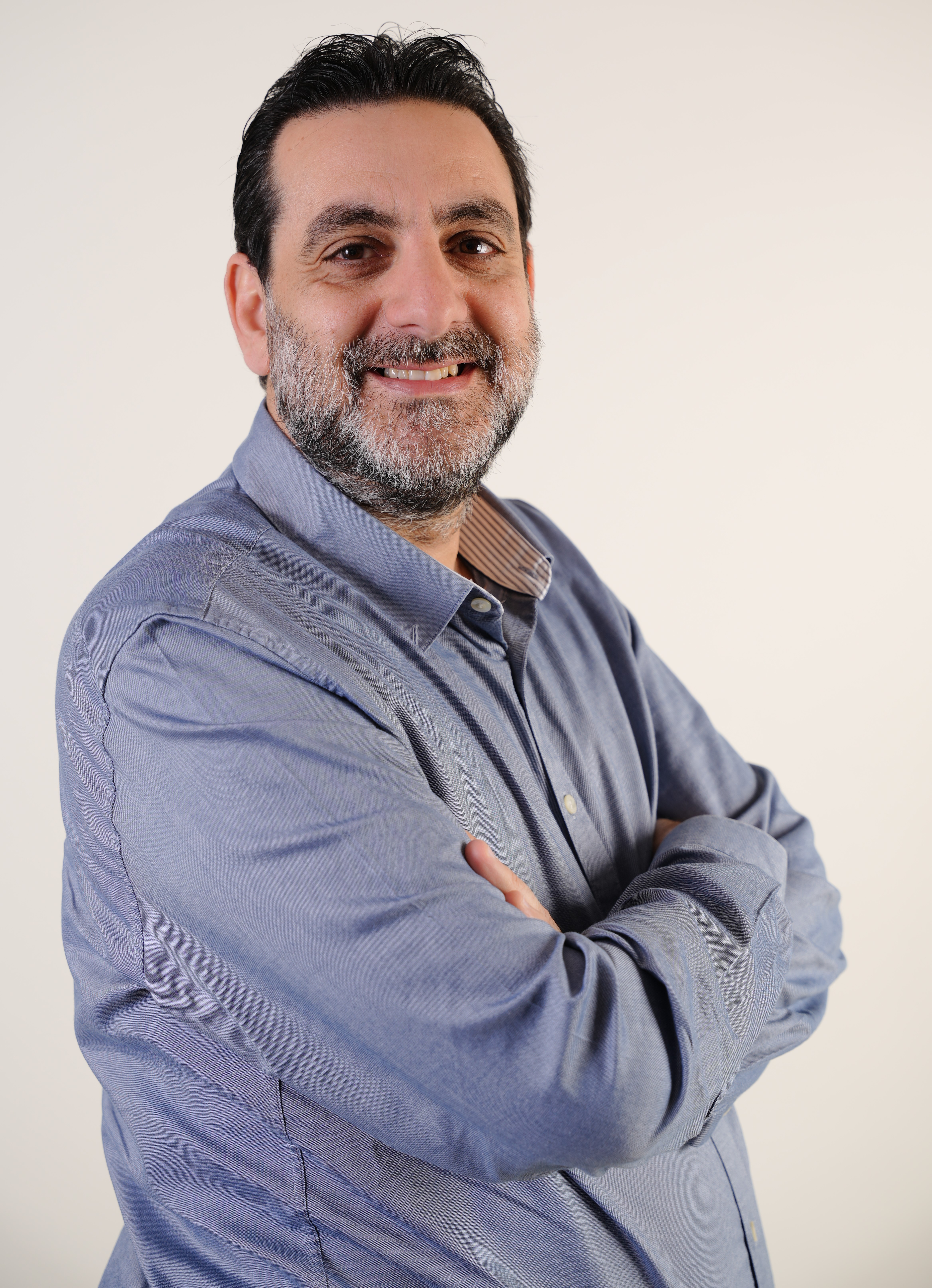 גרי סאבא - ספק